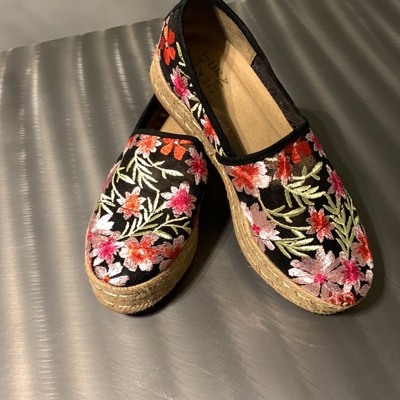 Naturalizer Shoes - Naturalizer Thea Floral Platform Espadrille Size 8.5